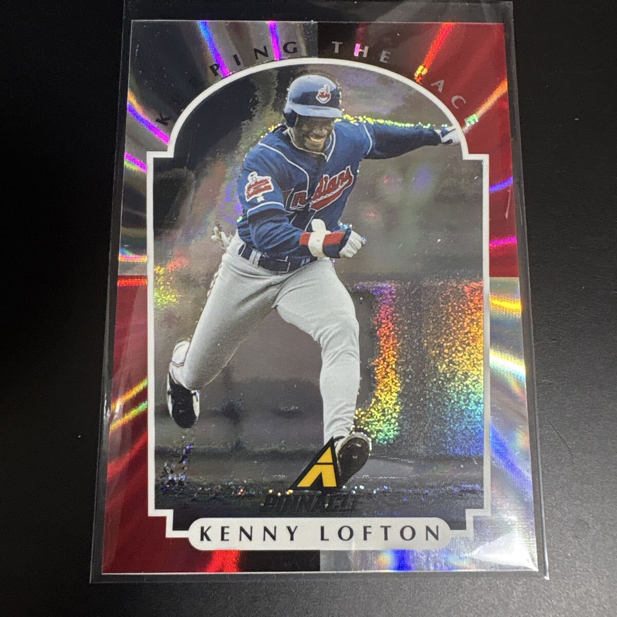 1997 Pinnacle Keeping the Pace #11 Kenny Lofton
