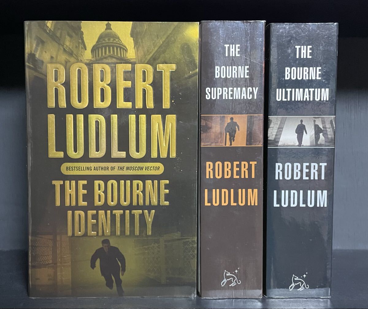 Robert Ludlum The Bourne Identity Surpremacy Ultimatum 3部作セット ロバート ラドラム ジェイソン ボーン 洋書