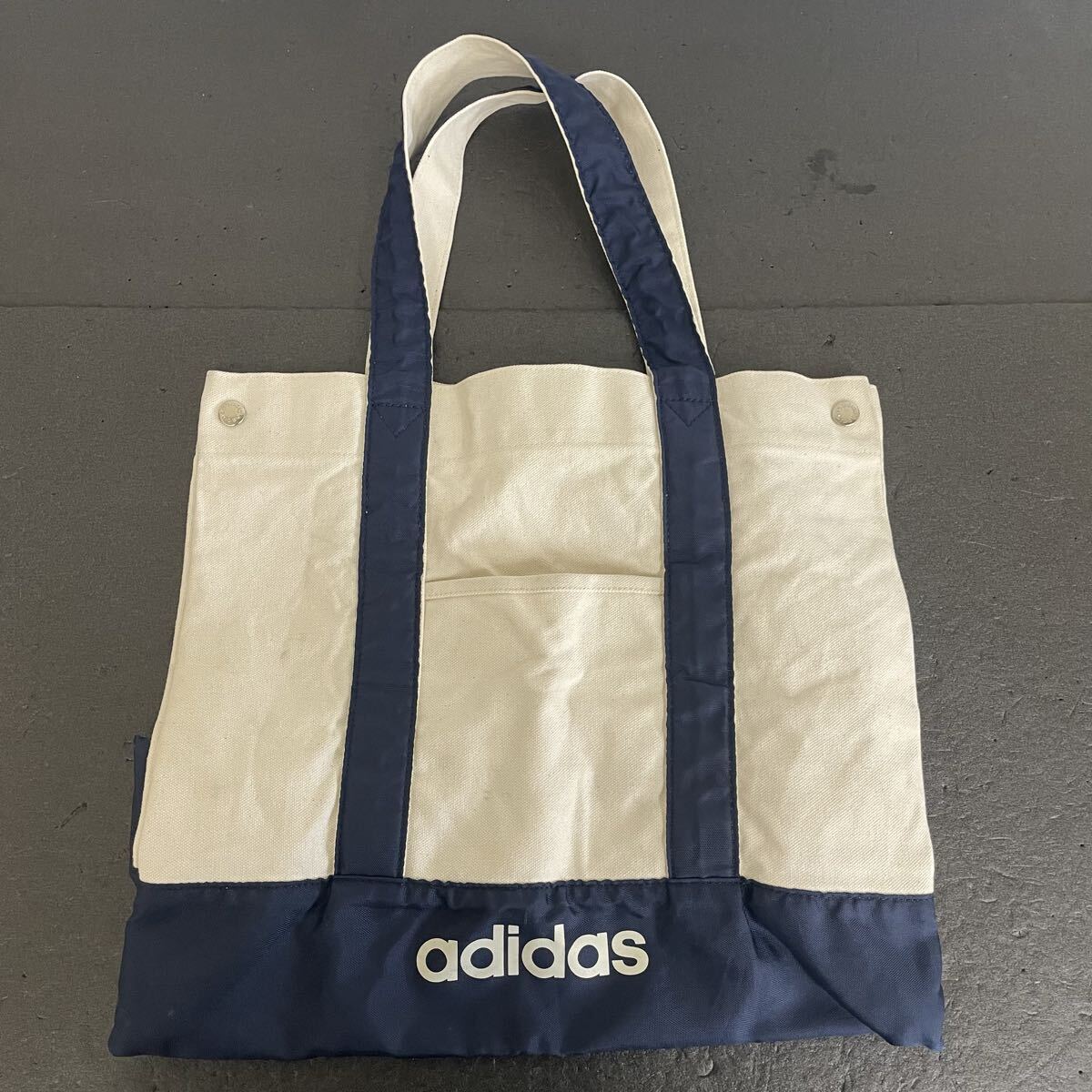 adidas アディダス キャンバストートバッグ エコバッグ