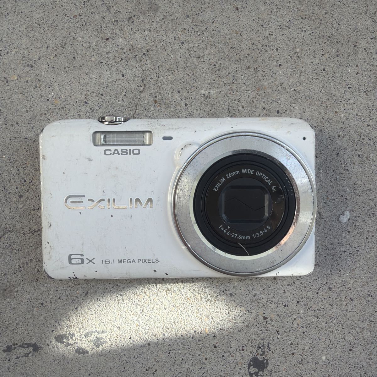 【中古】Casio　EX-ZS26 CASIO 