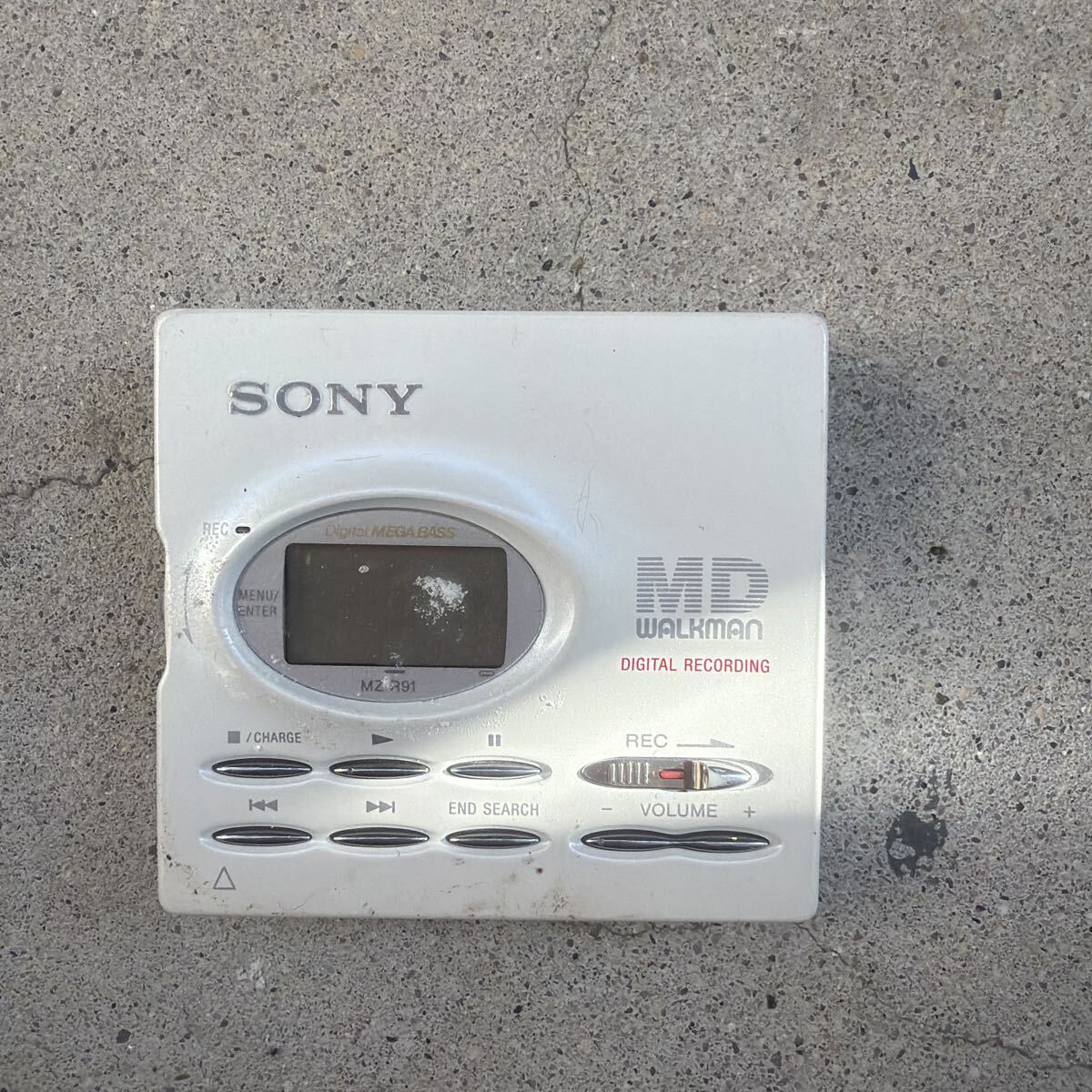 【中古】 ソニー MDウォークマン MD WALKMAN SONY