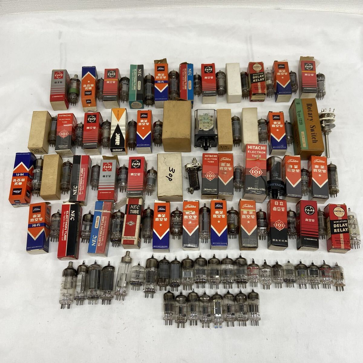 真空管 まとめ 全69本＋電子部品パーツ 東芝/ナショナル/NEC/日立 12AX4-GTB 6BM8 6BA6 12BE6 ほか 延時リレー/スイッチ含む 現状品
