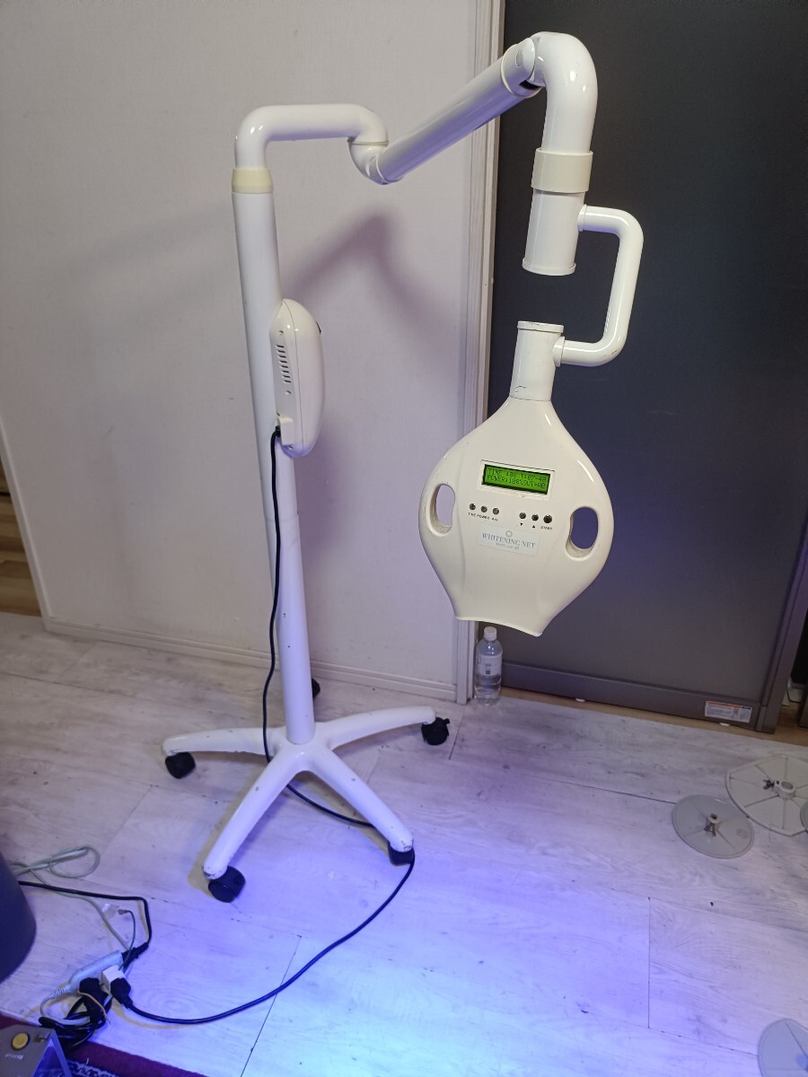 業務用セルフホワイトニング照射機　美容室、エステ、ドラッグストア　歯科　送料5000円 東京池袋　照射器