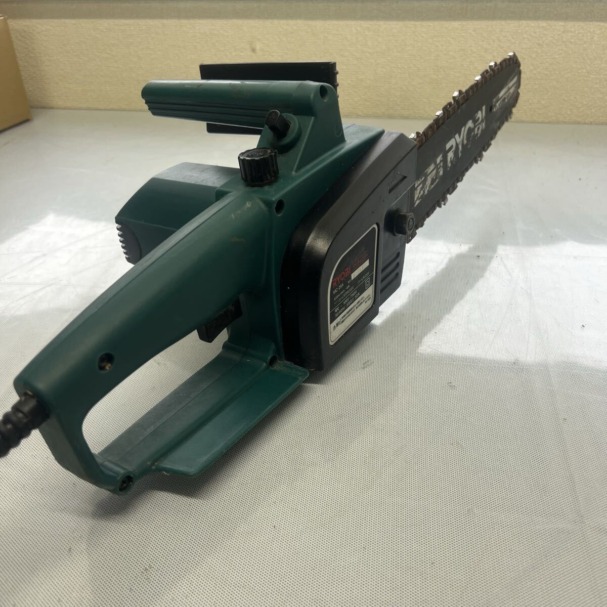 ●1 リョービ 電動チェーンソー MC-25A・通電動作確認済