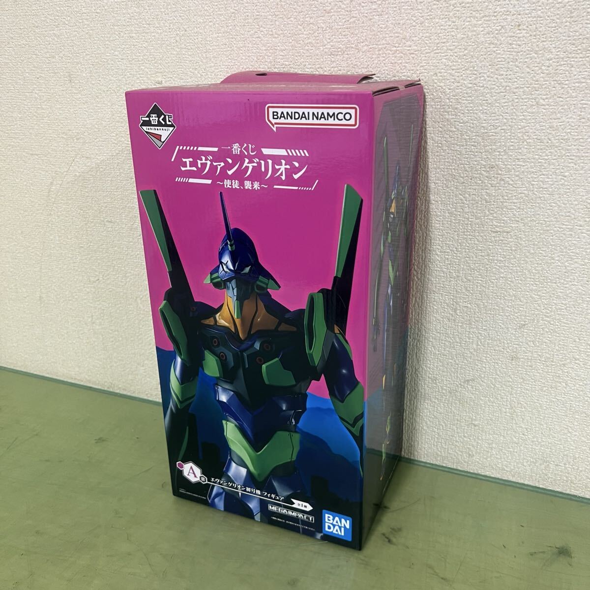 ●3 エヴァンゲリオン 一番くじ A賞 初号機 フィギュア・未開封