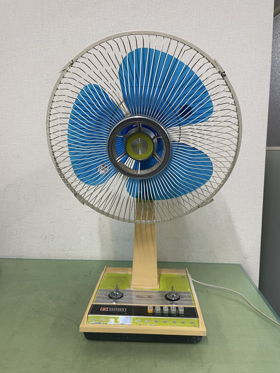 ※126 BROTHER ブラザー 扇風機 昭和レトロ 当時物 レトロ扇風機 家電 F35-145 通電確認済み