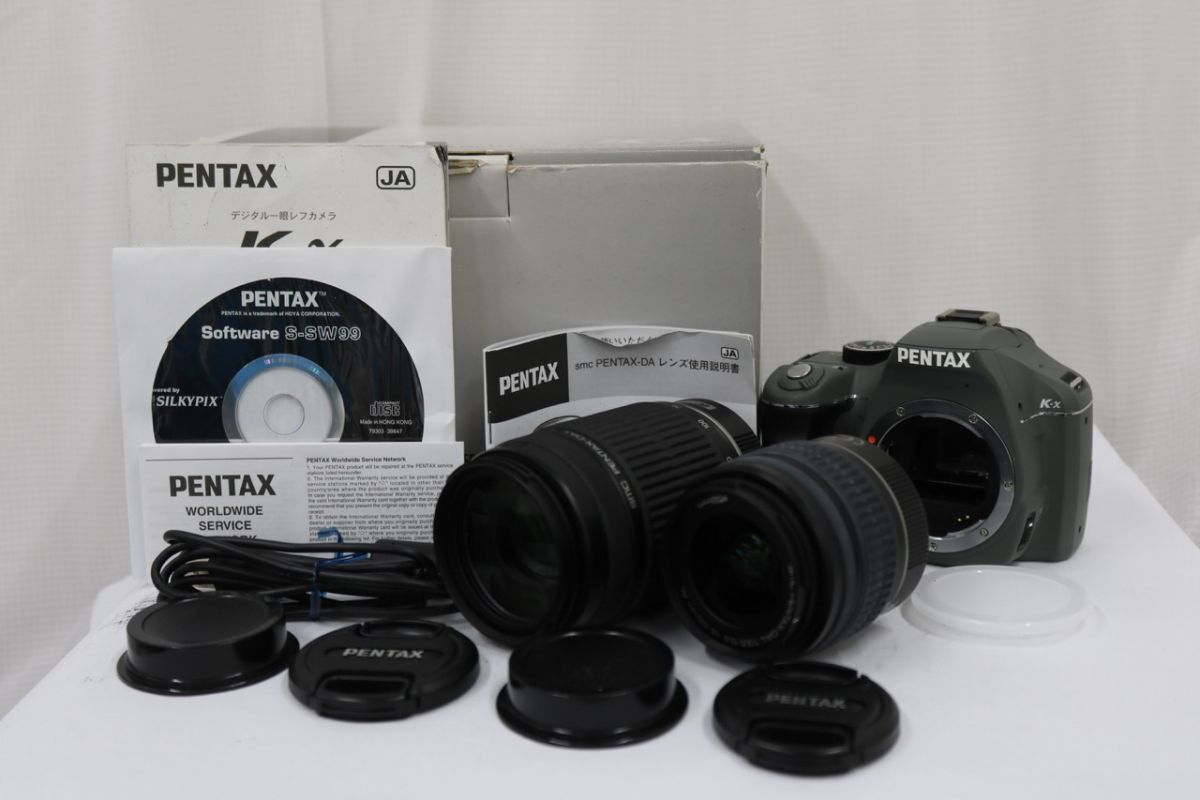 【返品保証】 PENTAX K-x オリーブxブラック / SMC PENTAX-DA L 18-55mm F3.5-5.6 AL / 55-300mm F4-5.8 ED ボディ レンズセット e11478