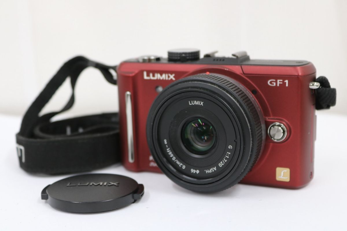 【返品保証】 【シャッター5089回】パナソニック Panasonic Lumix DMC-GF1 レッド G 20mm F1.7 ミラーレス一眼 e11978