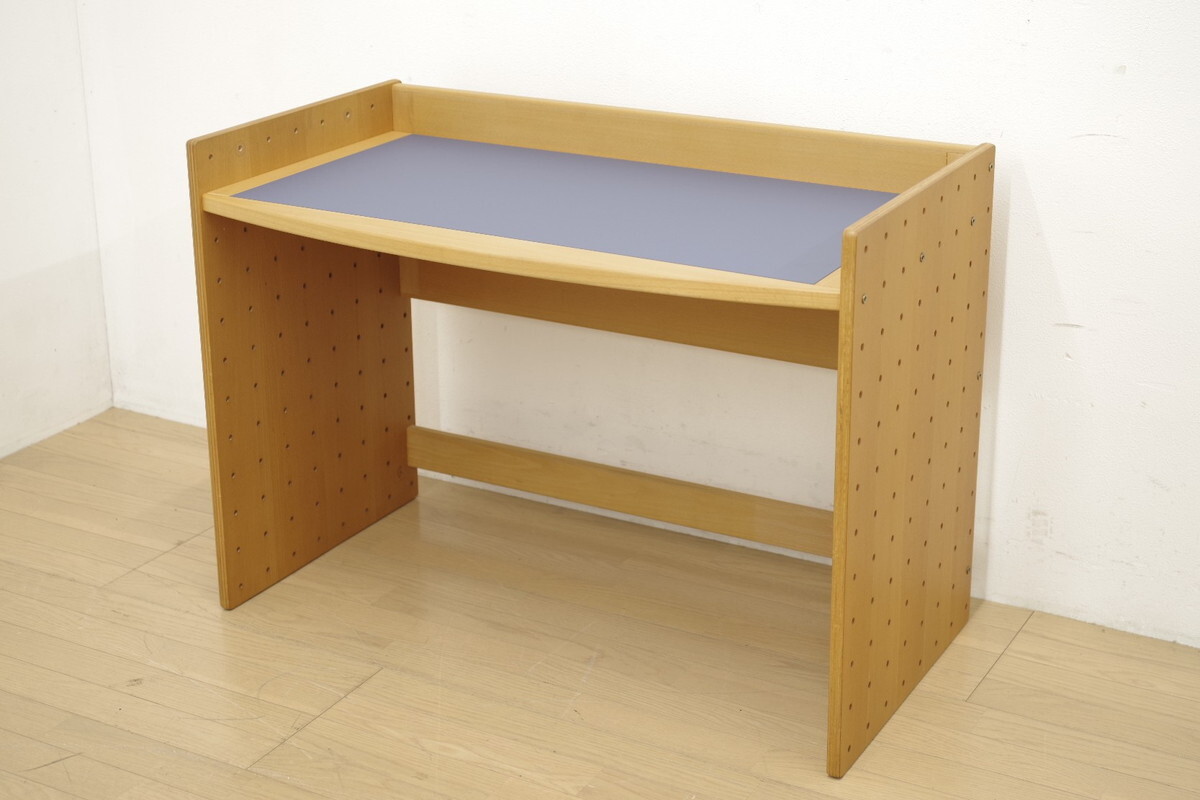 展示品 Formio フォルミオ デスク FM-01 PCデスク リバーシブル天板 リノリウム 子供部屋 書斎 北欧 モダン 高さ調節 ナチュラル