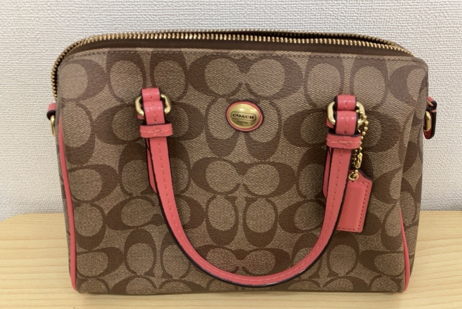 ★COACH ピンク ミニボストン型 バッグ コーチ シグネチャー ブラウン系 ハンドバック 中古 