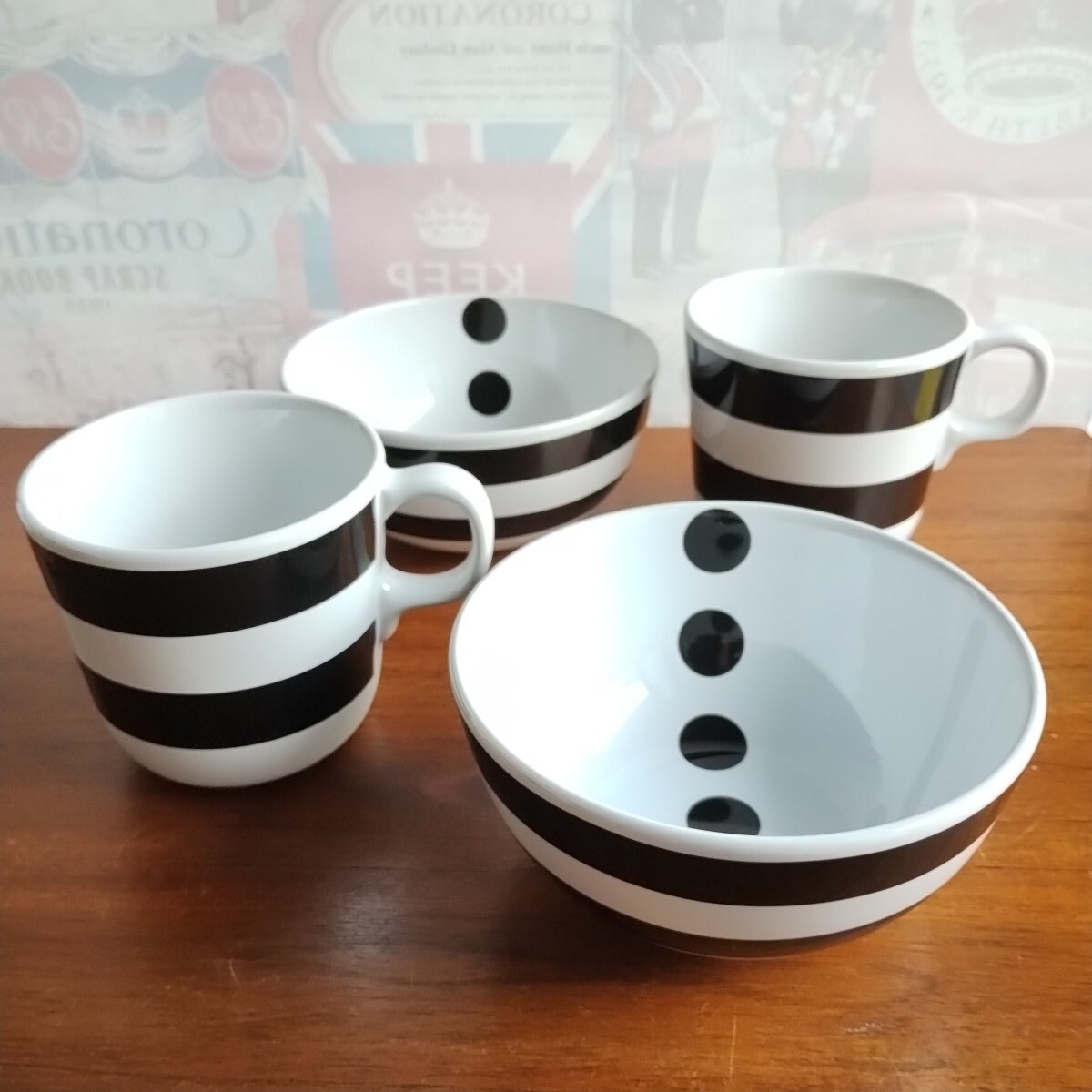 IKEA SKCK UNGDOM マグカップ シリアルボウル 4個セット ペア おっさんずラブ 食器 陶器 ボーダー ドット柄 水玉 イケア 北欧 雑貨 廃番品