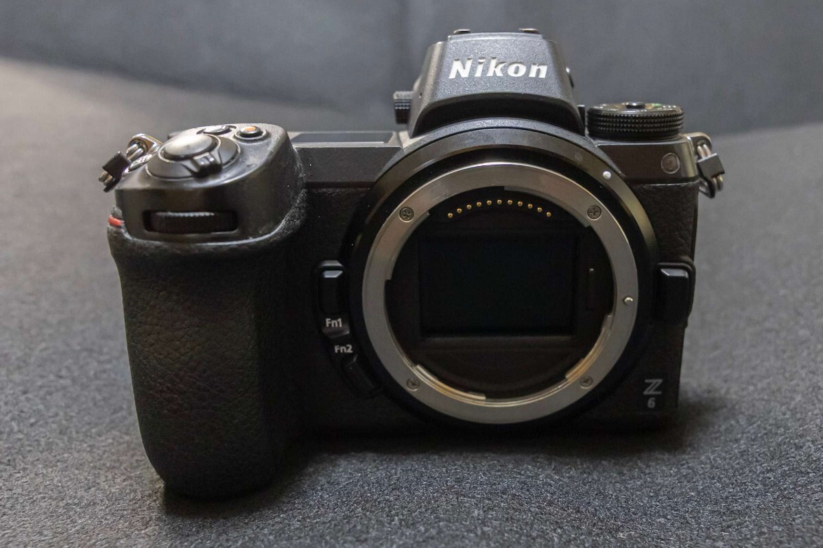 ☆シャッター回数24,693☆Nikon Z6 ボディ 美品 