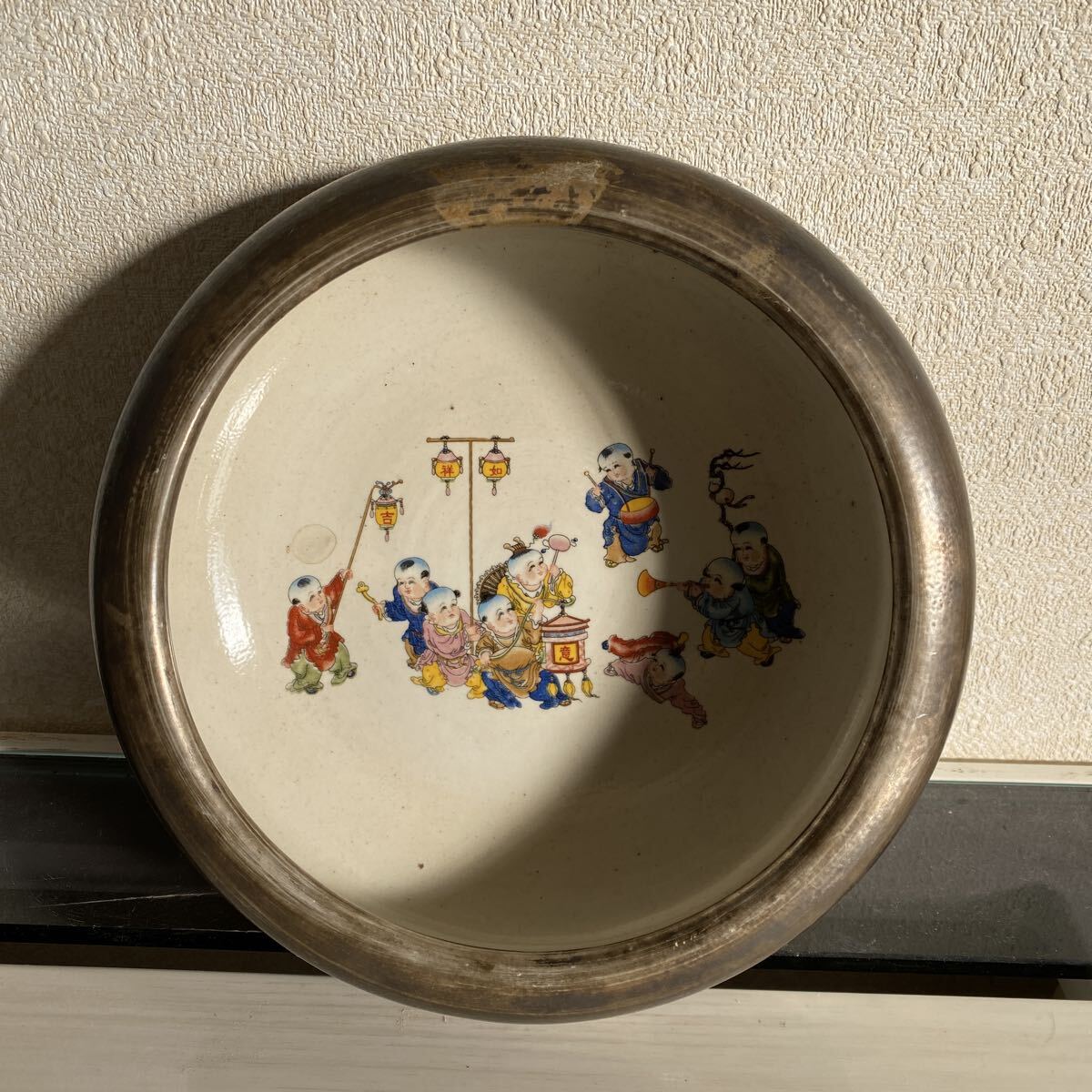 旧家整理品 中国美術 鉢 唐子 在銘 色絵 古陶磁 細密絵付 茶道具 煎茶 時代 唐物 骨董品 古美術品 中国古玩 直径23cm【43】