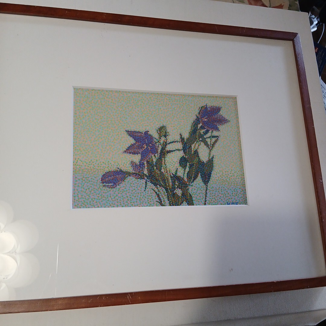 C927 作者不明　サイン有り　綺麗花の図柄の　水彩画作品　です