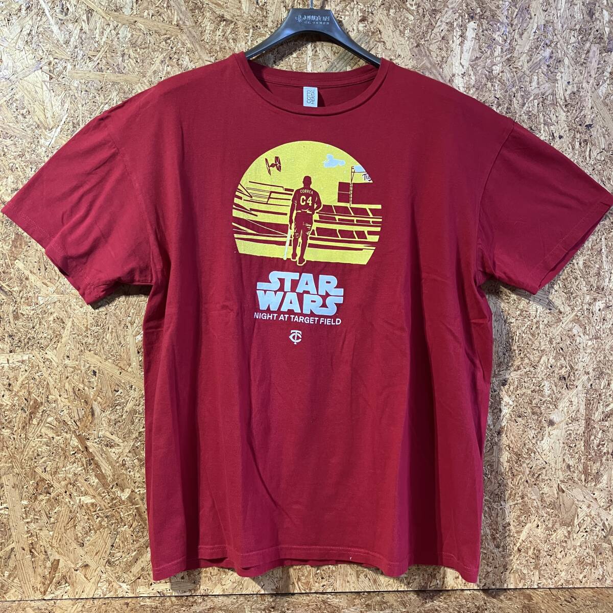 STAR WARS NIGHT AT TARGET FIELD MLB Minnesota Twins Carlos Correa Tシャツ XL コラボ 別注 限定 ミネソタ・ツインズ カルロス・コレア
