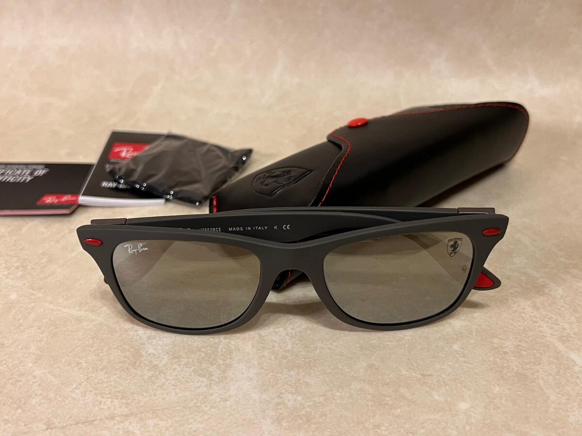 レイバン　Ray-Ban　サングラス　フェラーリ　ミラーレンズ