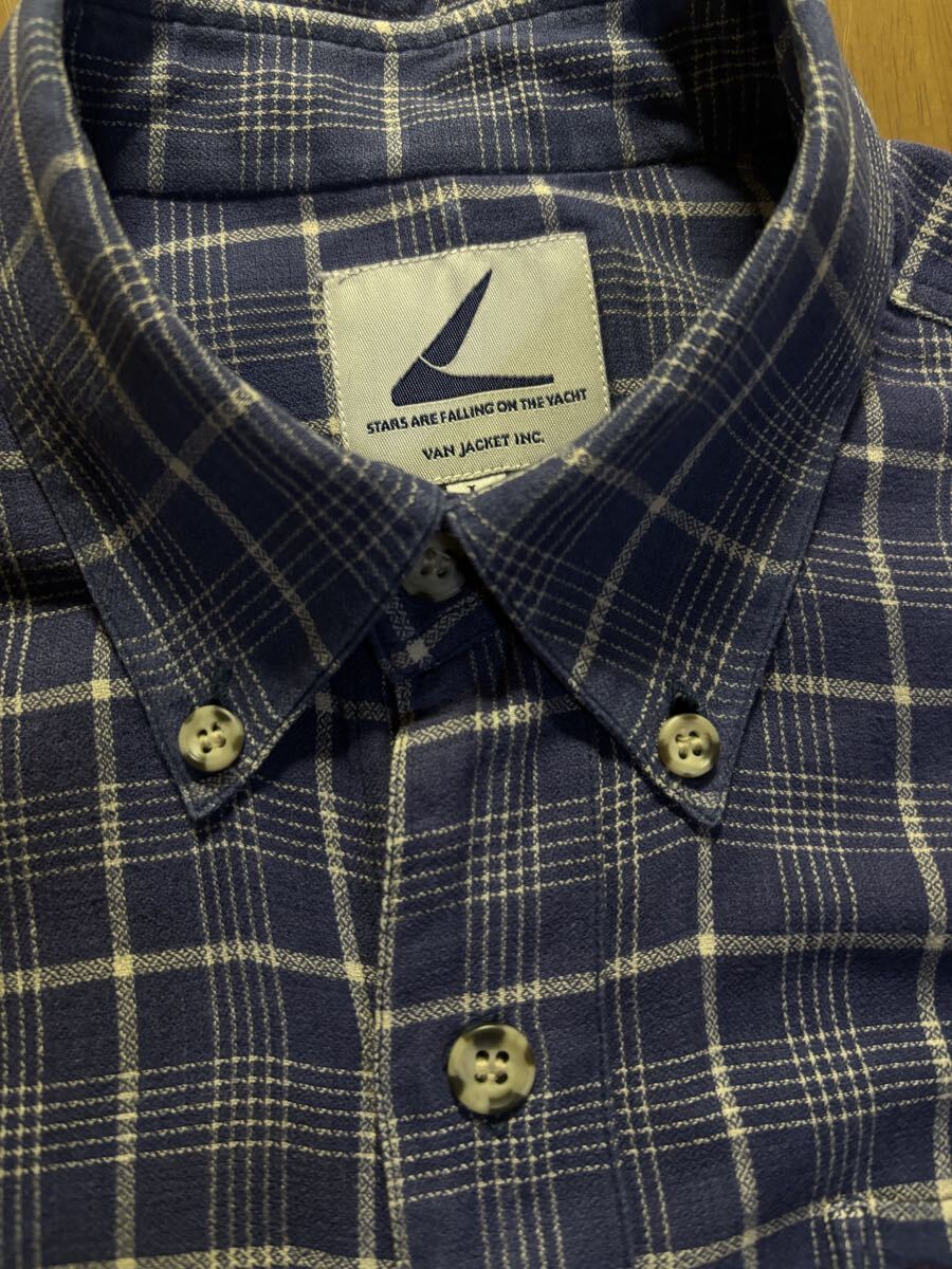 STARS ARE FALLING ON THE YACHT　VAN JAC INC.　㈱ヴァンジャケット　インド製　茄子紺白格子B.D