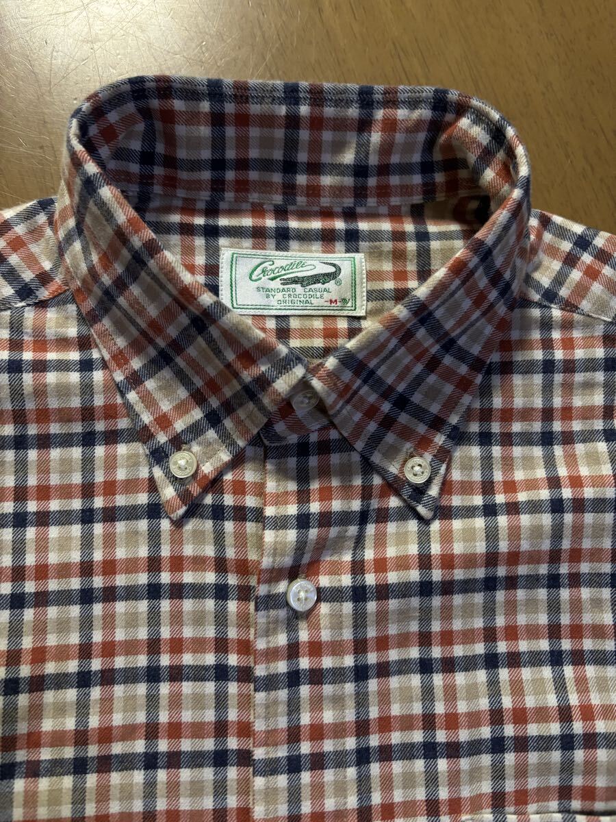 Crocodileヤマトインターナショナル㈱　綿100％　オフ白紺レンガ色ベージュ格子B.D