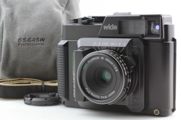 完動品 使用感少なめ★ 富士フイルム フジ Fuji Fujica GS645W 645 W Pro 6x4.5 中判 フィルムカメラ ケース＆ストラップ付き