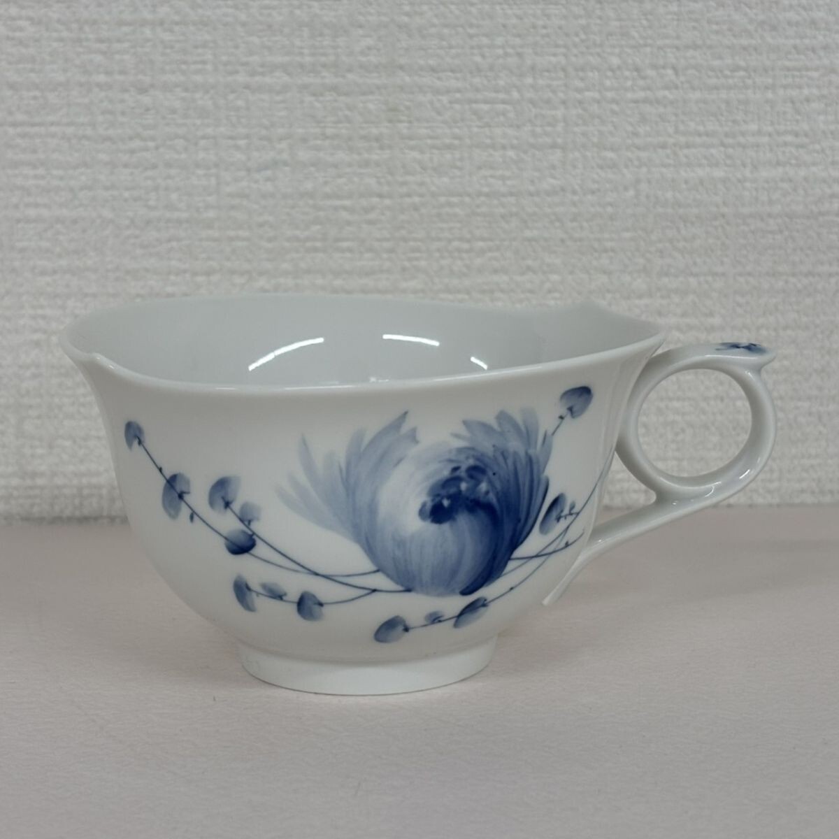 P344-SG8-1770 MEISSEN マイセン ティーカップ コーヒーカップ 青い花 波の戯れ 染付 1客 磁器 食器 NB