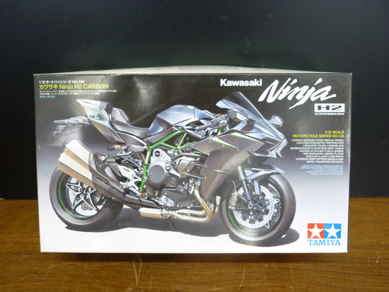 未組立 TAMIYA プラモデル Kawasaki Ninja H2 CARBON タミヤ 1/12 オートバイシリーズ No.136 カワサキ ニンジャ タミヤ バイク 