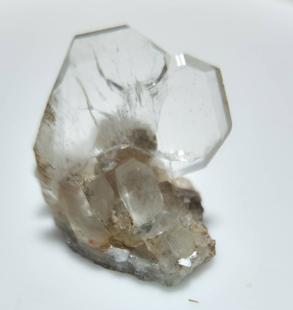 日本の鉱物　長崎県奈留島　日本式双晶 Japanese Law Twin