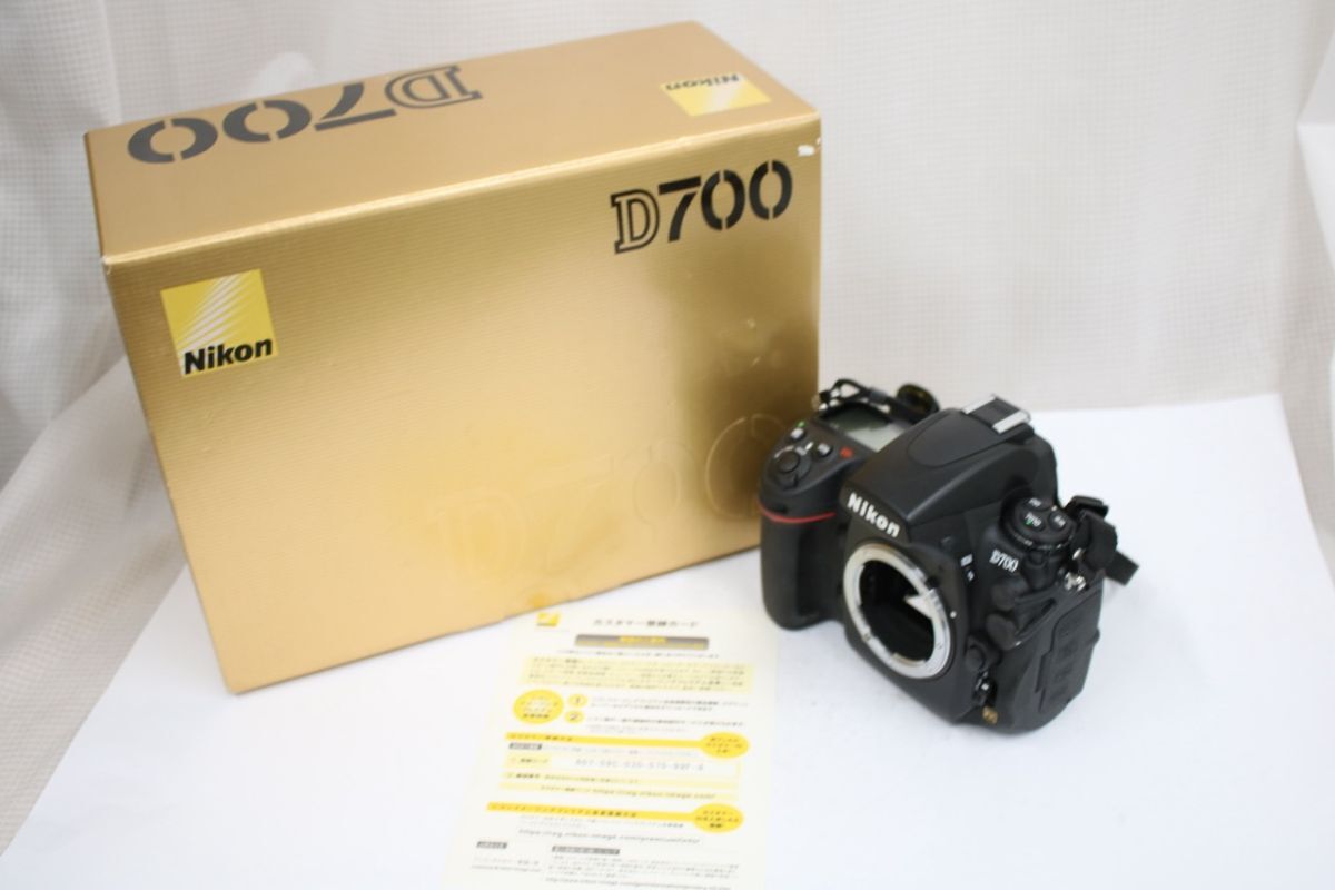 【返品保証】 【元箱付き】ニコン Nikon D700 デジタル一眼 e11305