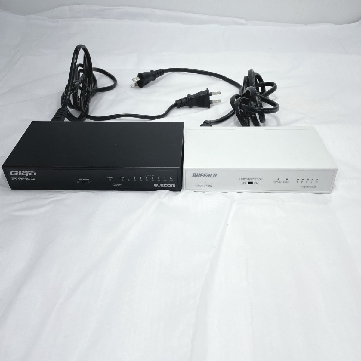 Giga対応 スイッチングハブ バッファロー BUFFALO LSW6-GT-5NS/WH　エレコム ELECOM EHC-G08MN2-HJB 2台セット 通電確認済【道楽札幌】