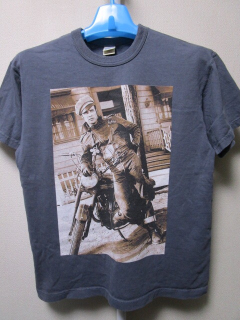 TOYS McCOY THE WILD ONE TEE・M（トイズマッコイワイルドワン乱暴者マーロンブランドトライアンフプリント半袖Ｔシャツ）