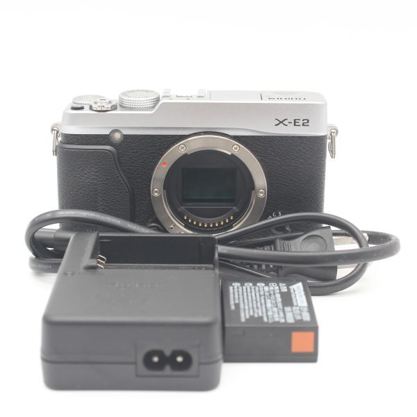 【美品】FUJIFILM フジフィルム X-E2 ボディ シルバー JS129-02031
