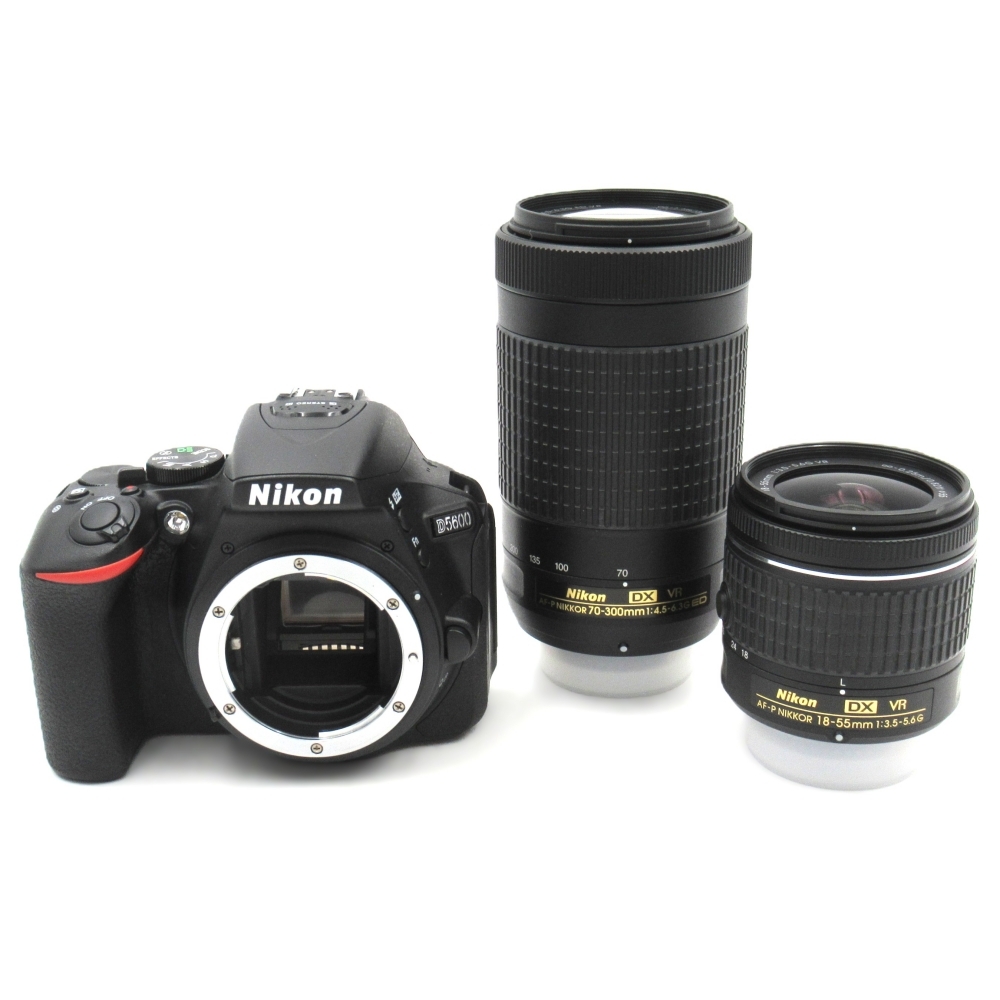 1円〜 Nikon ニコン D5600 ダブルズームキットデジタル一眼レフ 動作確認済