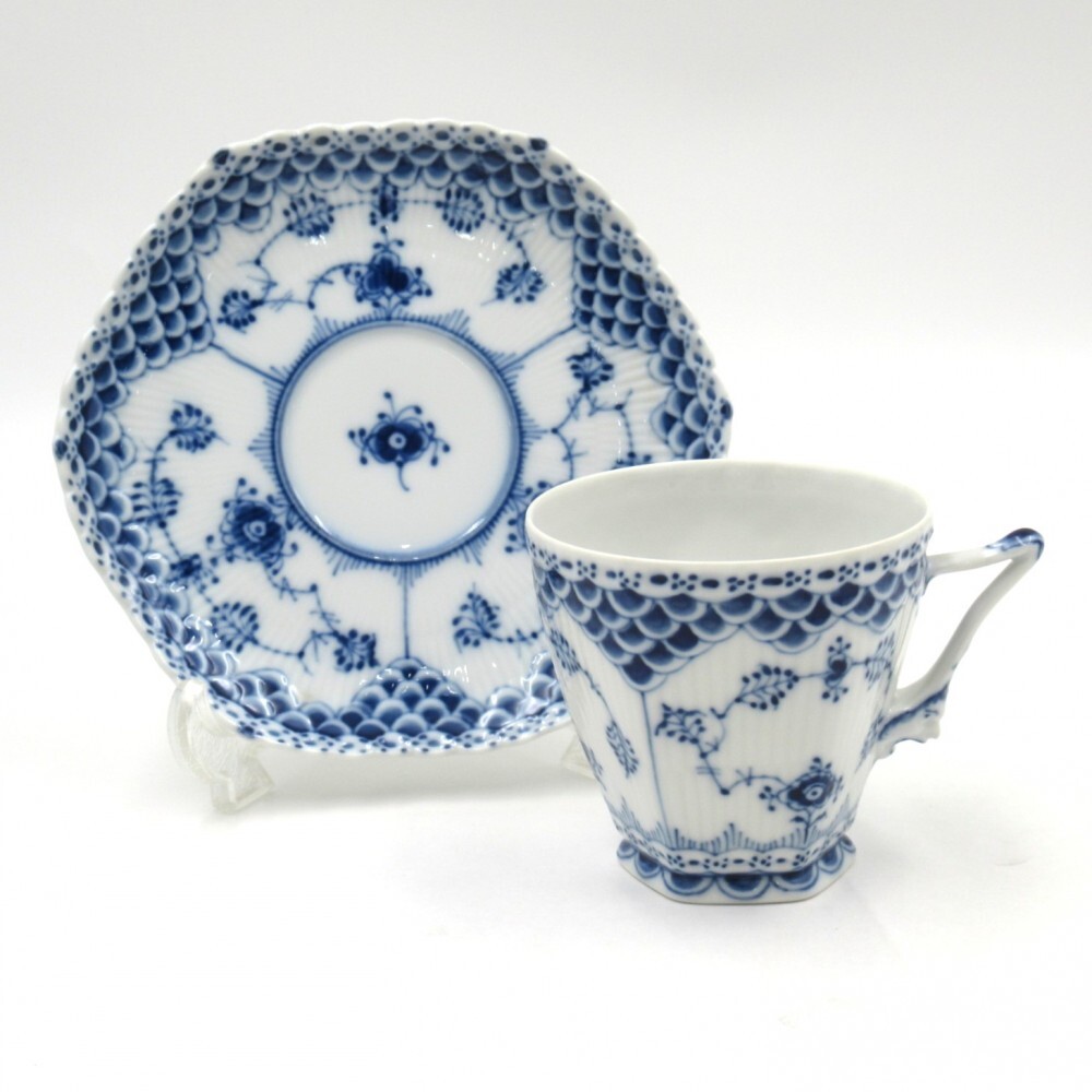 1円〜 Royal Copenhagen ロイヤルコペンハーゲン ブルーフルーテッド フルレース 顔付 コーヒーカップ＆ソーサー 1客 計2点