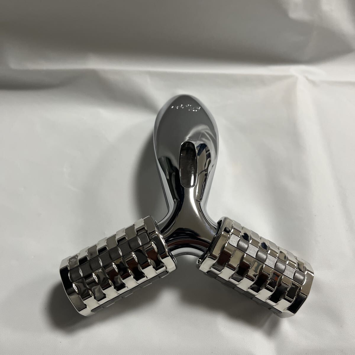 送料600円【美品】 ReFa リファ 美顔ローラー フェイスローラー 美顔器 フェイスローラー 美容 マッサージローラー