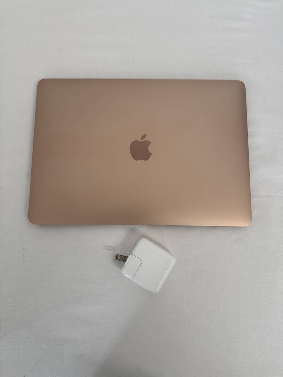 【4255】Apple MacBookAir/2020・M1/8GB/251GB※通電確認済み