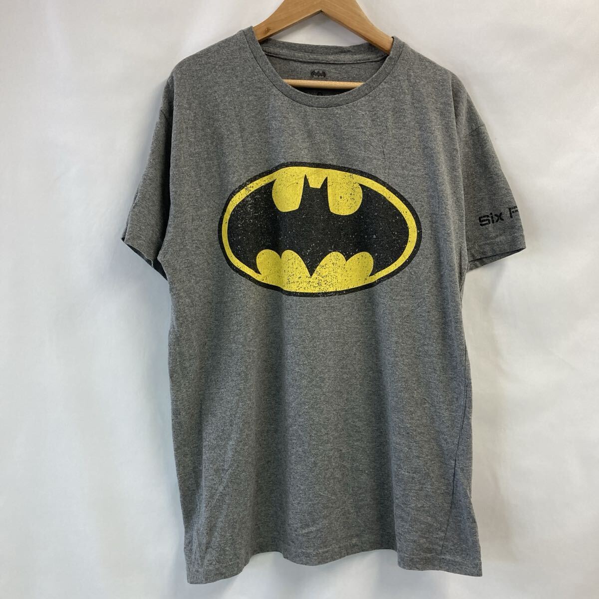★大特価★【500円スタート】 BATMAN バットマン メンズ Tシャツ グレー サイズM【20260430-02】