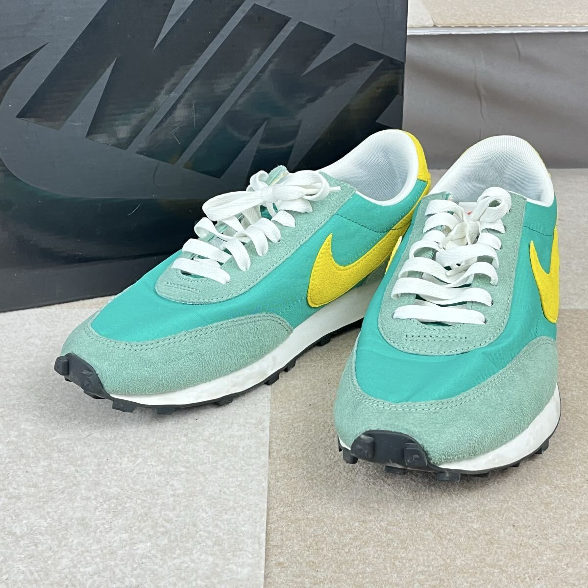 E NIKE ナイキ DAYBREAK SP デイブレイク DA0824-300 26.5cm US8.5 グリーン イエロー スニーカー 箱付き 靴 かわせみ