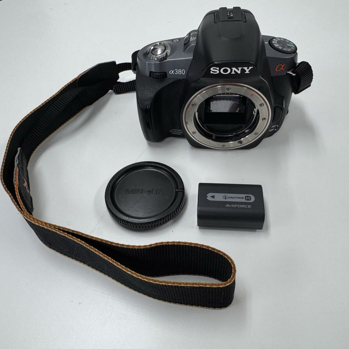 HS260319【ソニーα380】（DSLR-A380）1420万画素のAPS-Cサイズ CCDセンサー搭載 デジタル一眼レフカメラ ブラック SONY