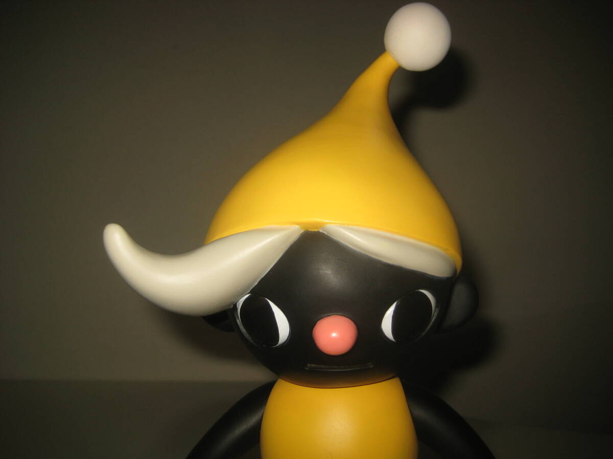 こびと（Kobito）小人 ソフビ人形　フィギュア roughtoyz 藤城清治（Seiji Fujishiro）黄色　イエロー　24cm