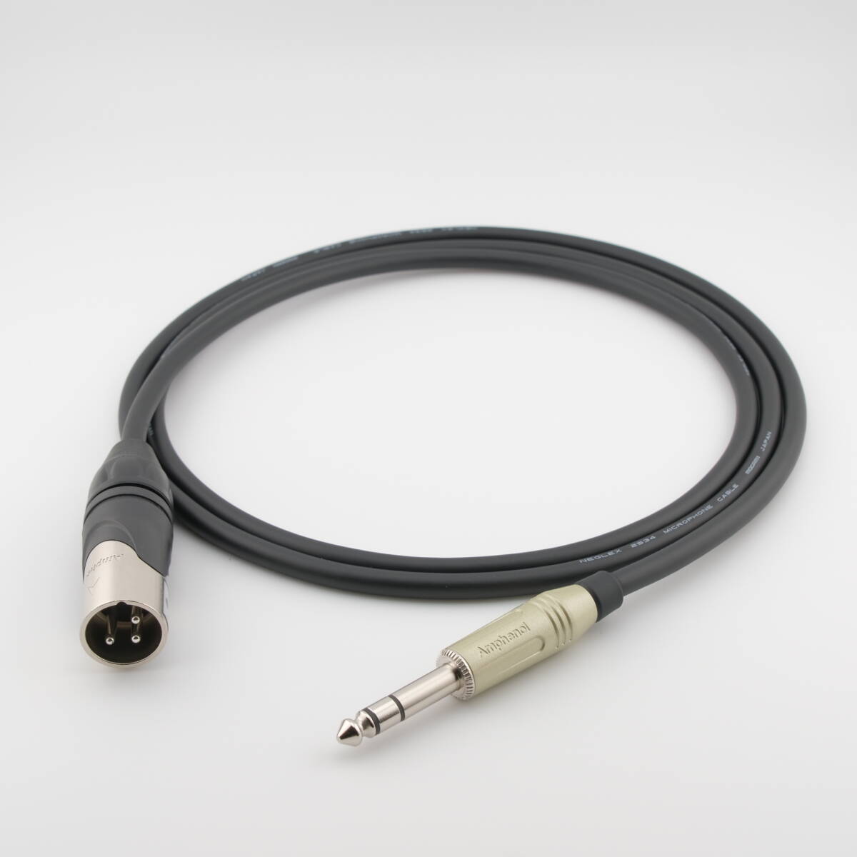 【送料無料】モガミ 2534 TRS-XLRオス（黒・ブラック）(AMPHENOL製プラグ)(オヤイデ製ハンダ使用) 約1.5ｍ