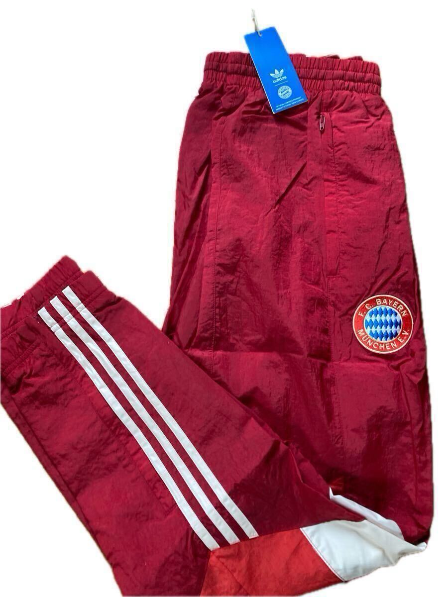 新品 正規品 アディダス バイエルン・ミュンヘン LIFESTYLER トラックパンツ Sサイズ IS6512