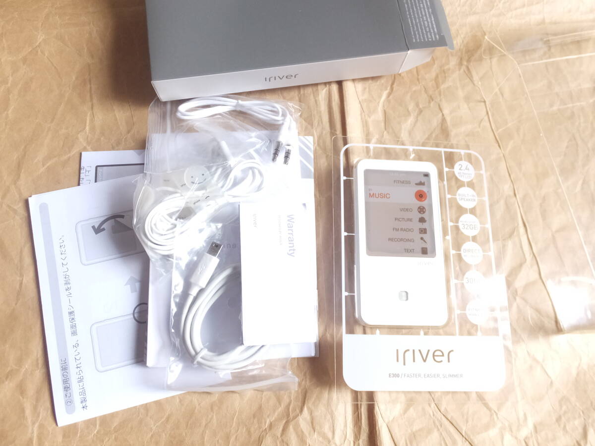 ジャンク　未使用　iriver E300　4GB
