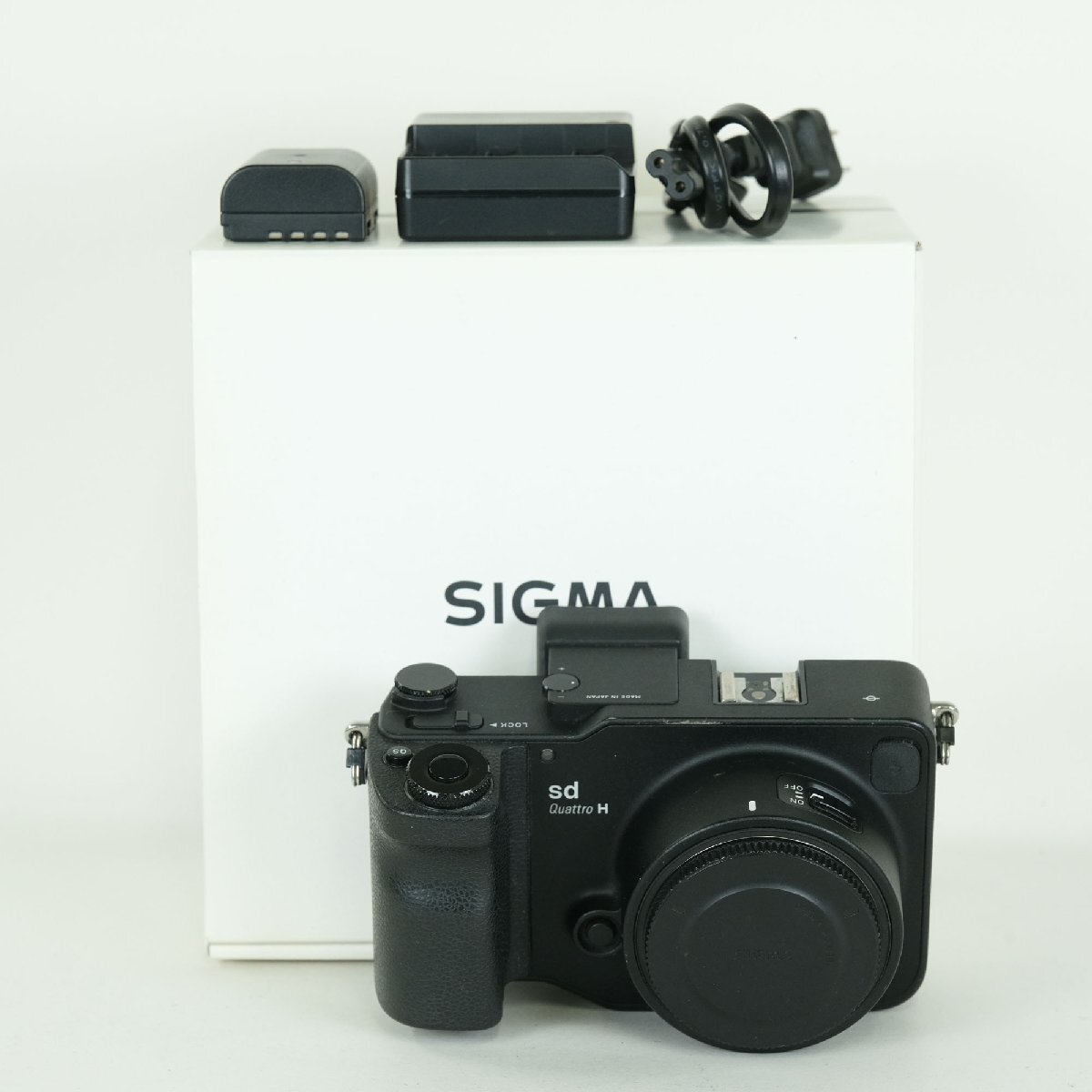[並品] SIGMA sd Quattro H | SIGMA SAマウント