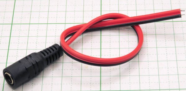 5.5mm/2.1mm DCジャック ケーブル付き