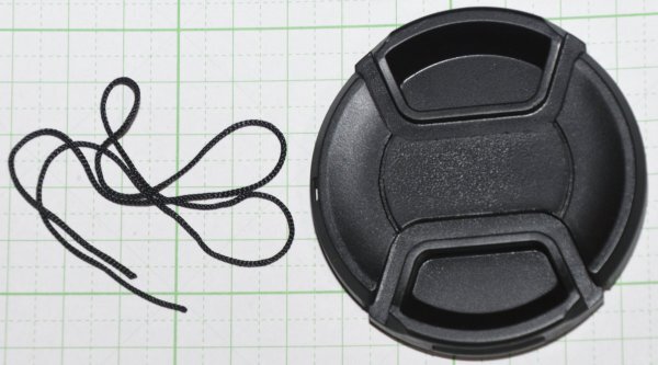 紐付きレンズキャップ 58mm