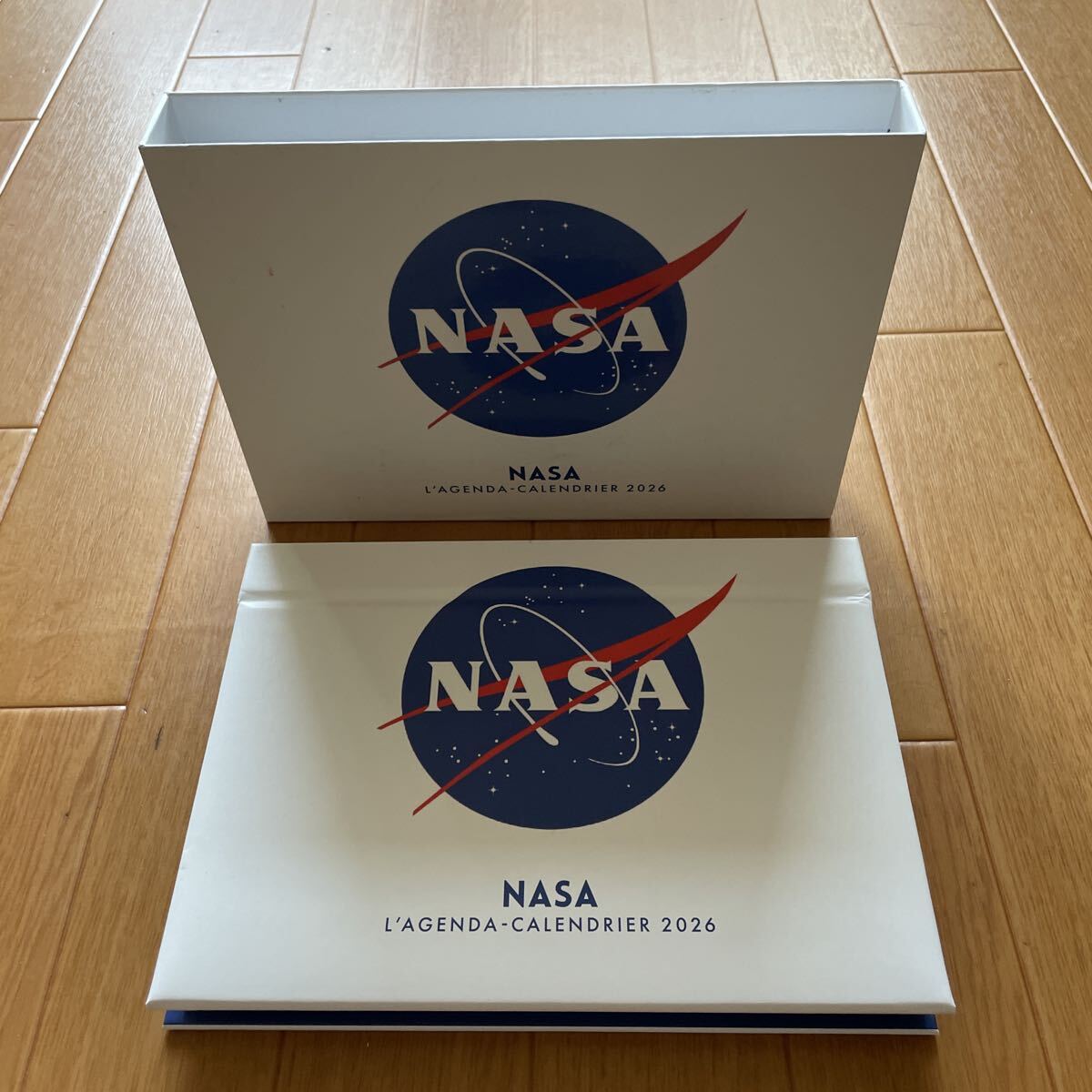 新品未使用　NASA　卓上カレンダー　２０２６　カレンダー　海外製