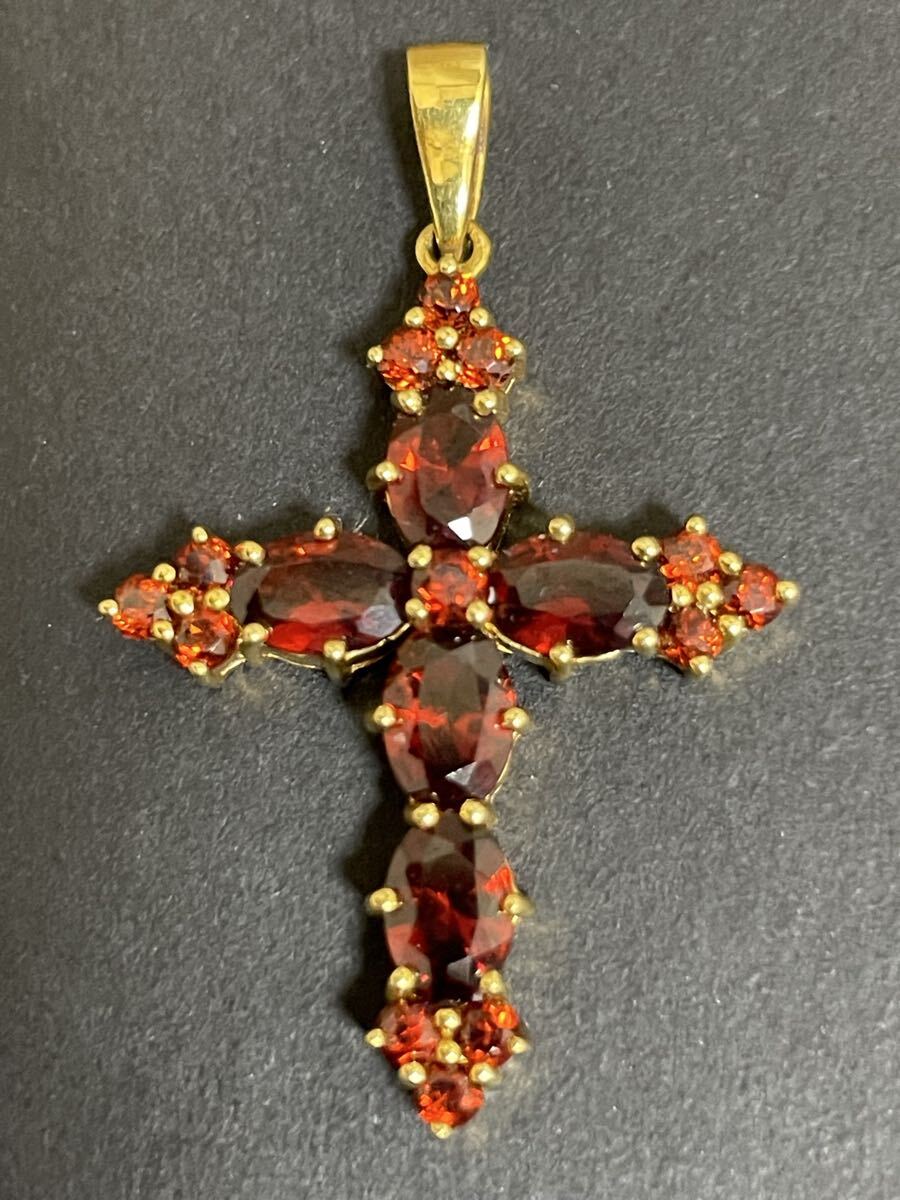 ガーネット　ペンダントトップ
