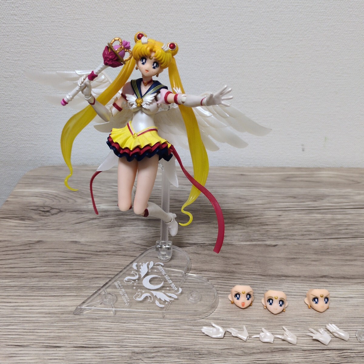 セーラームーン セーラースターズ★S.H.Figuarts エターナルセーラームーン フィギュアーツ フィギュア グッズ b