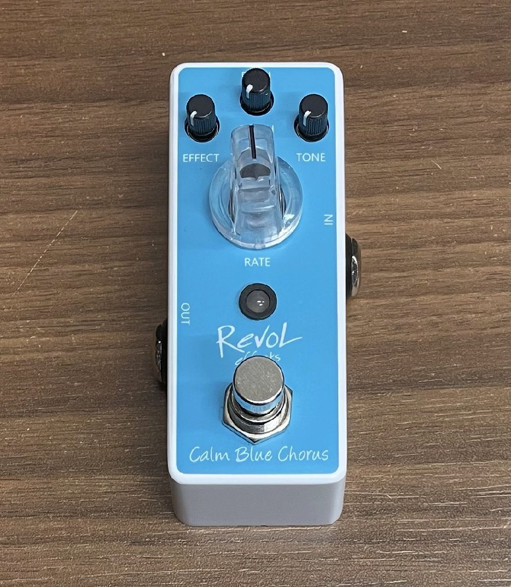 超美品 REVOL EFFECTS Calm Blue Chorus エフェクター レヴォルエフェクツ コーラス