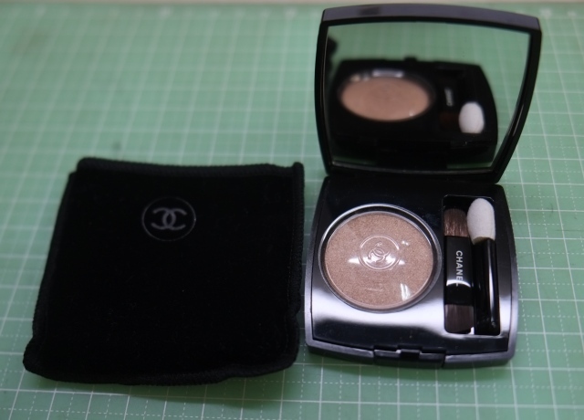 コスメ CHANEL シャネル オンブル エサンシエル 234 ベージュ サーブル　アイシャドウ