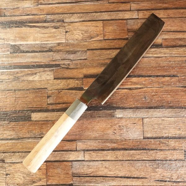 兼松 薄刃包丁 研ぎ済 水牛柄 黒錆仕上げ 片刃 菜切り 安来鋼 兼松作 210mm